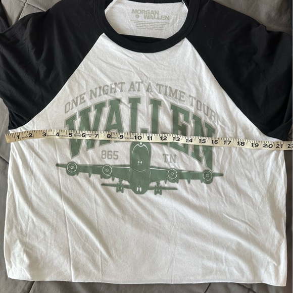 Morgan Wallen Cropped Baseball Tee - Picture 4 of 5